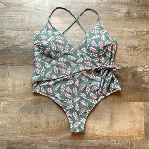 Cupshe one piece swimsuit- 1X